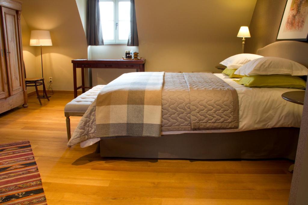 Hotel Het Oud Gemeentehuis Damme Habitación foto